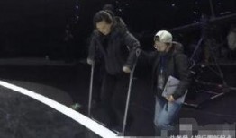 王大锤拄拐爆料视频大全,揭秘娱乐圈幕后真相