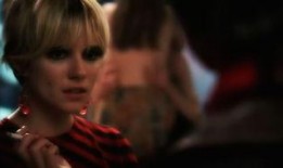 堕落少女电影在线观看,迷失与救赎的青春轨迹