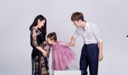 吃瓜娱乐王栎鑫微博,揭秘娱乐圈幕后故事