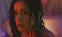 堕落少女电影在线观看,迷失与救赎的青春轨迹